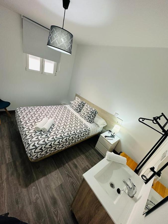 Hospedaje Nueva Numancia マドリード エクステリア 写真